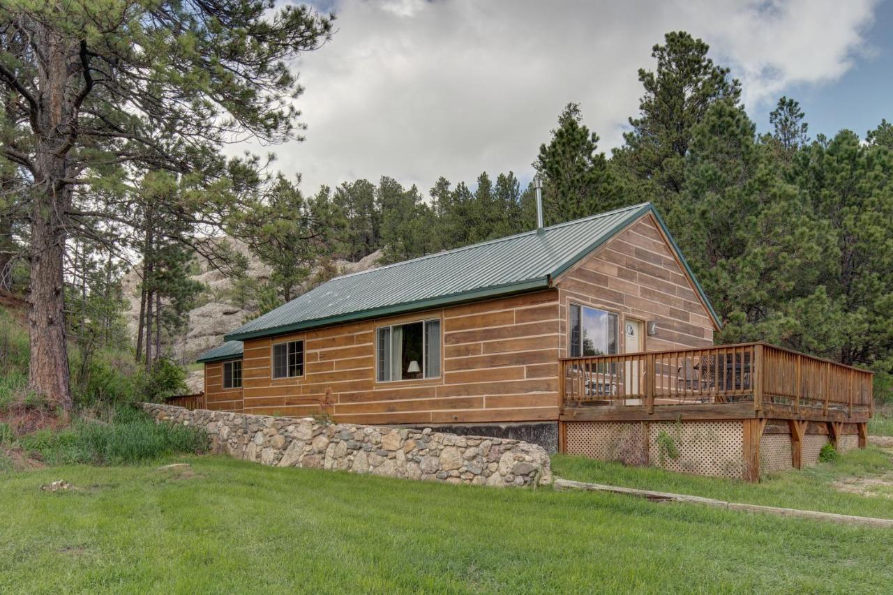 קאסטר Rock Crest Lodge & Cabins מראה חיצוני תמונה