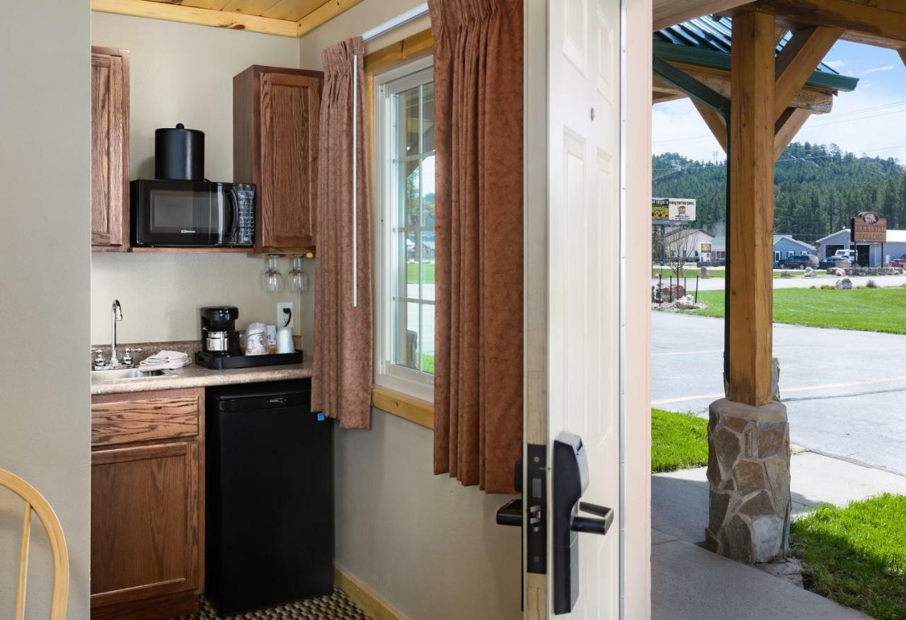קאסטר Rock Crest Lodge & Cabins מראה חיצוני תמונה