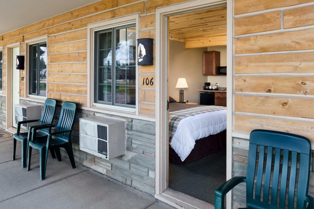 קאסטר Rock Crest Lodge & Cabins מראה חיצוני תמונה